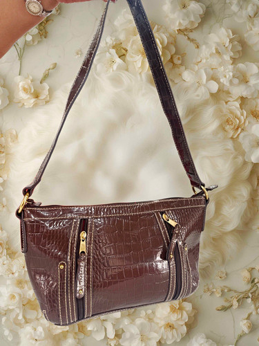 Liz brown croc patent - brown,